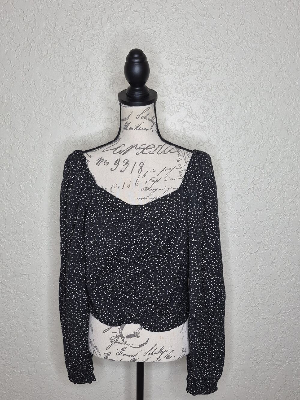 A New Day Polka‎ Dot Top Size L